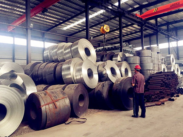 高速公路護欄板原料-鍍鋅帶區 高速公路護欄板原料-鍍鋅帶區