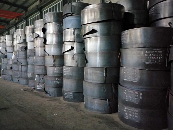 波形護(hù)欄板原材料-帶鋼倉庫A區(qū) 波形護(hù)欄板原材料-帶鋼倉庫A區(qū)